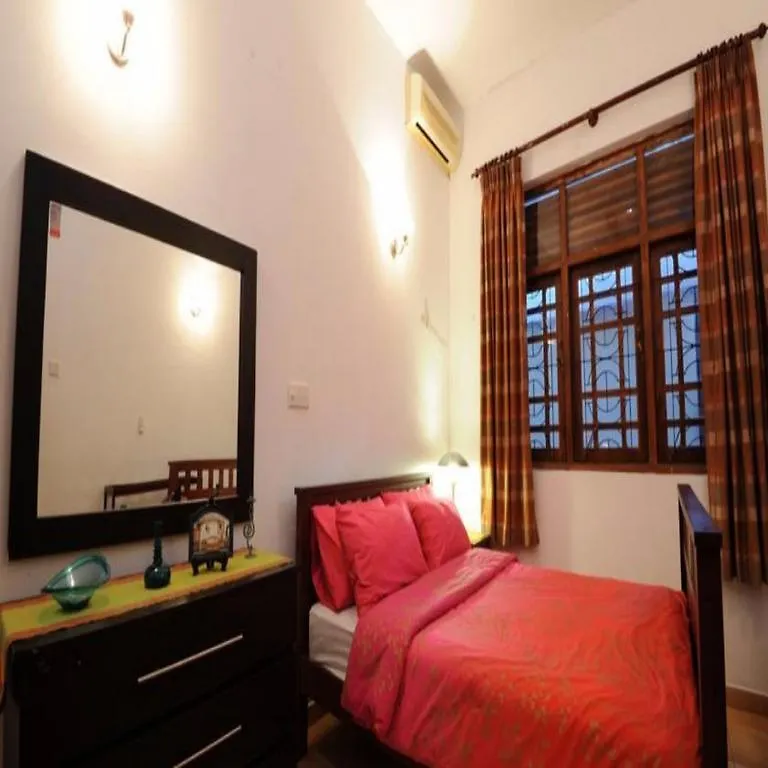 *** Bed & Breakfast Villa@Colombo 7 Sri Lanka