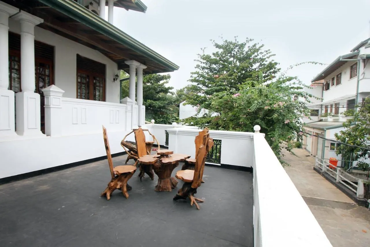 Bed & Breakfast Villa@Colombo 7